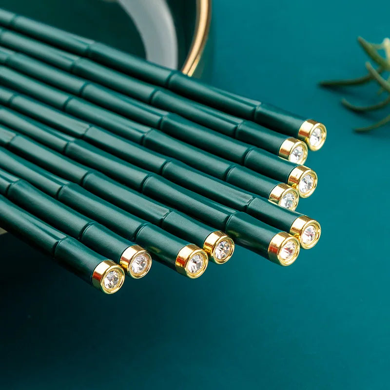 High-end Japanese Stainless Steel Chopsticks Set Metal Non-slip Steel Chopstick Reusable Food Sushi Sticks Kitchen Tools