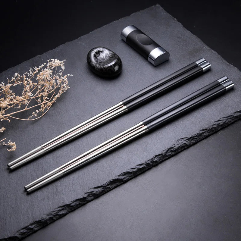 1 Pair Stainless Steel Chopsticks Japanese Wand Metal Food Sticks Korean Sushi Noodles Chopsticks Reusable Food Stick