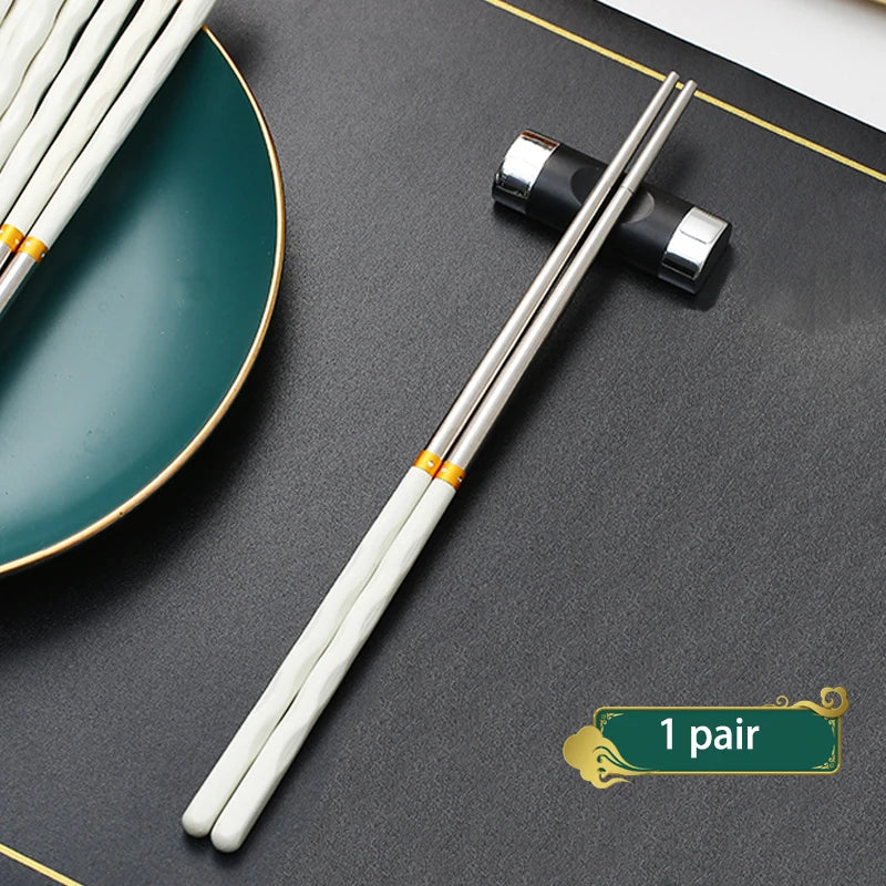 1 Pair Stainless Steel Chopsticks Japanese Wand Metal Food Sticks Korean Sushi Noodles Chopsticks Reusable Food Stick